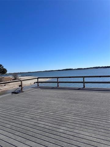 Foto del edificio - 119 Lakeshore Dr