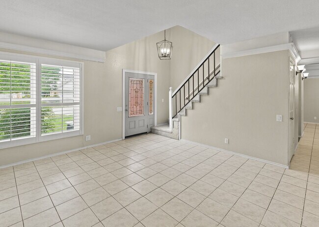 Foto del edificio - "Spacious 3-Bed Sanctuary with 2.5 Baths o...