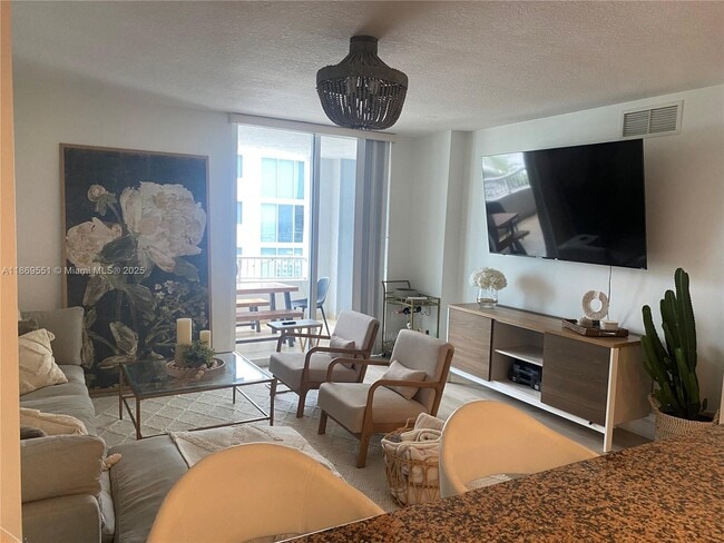 Foto del edificio - 170 SE 14th St