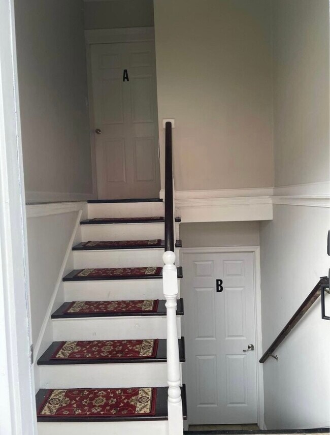 Pasillo - 4296 Southern Ave SE