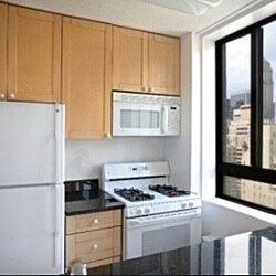 Primary Photo - 222 E 34th St
