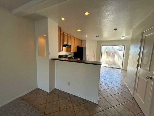 Foto del edificio - 7801 N 44th Dr