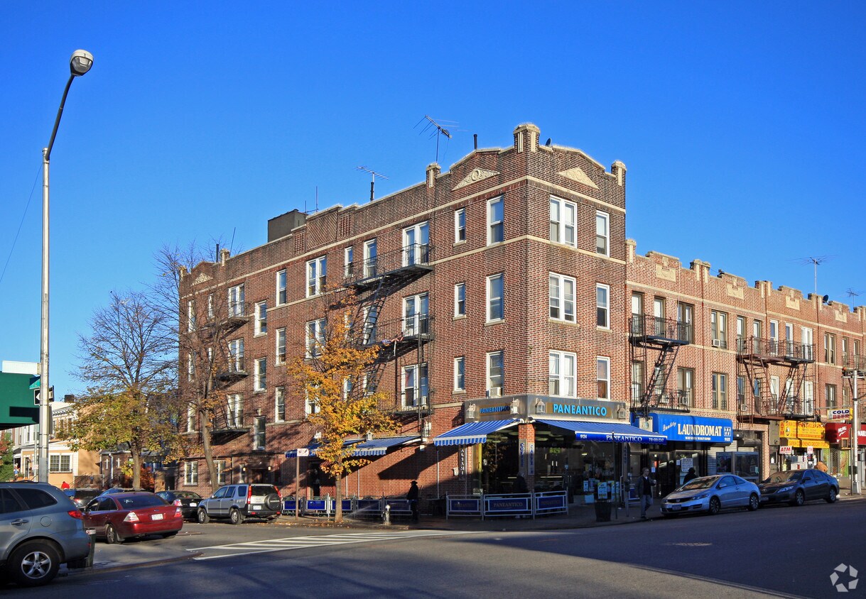Foto principal - 9124 3rd Ave