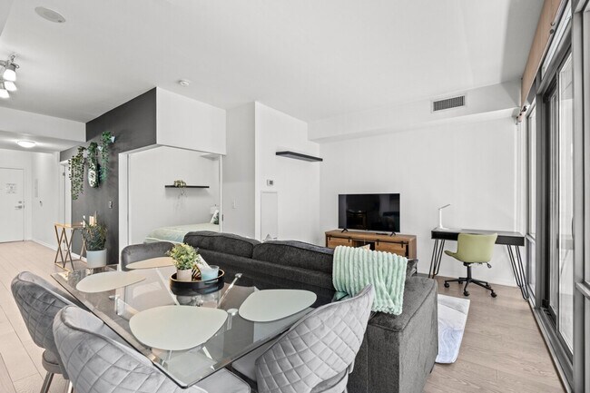 Photo du bâtiment - 76 College St