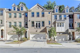 Building Photo - 3159 Clairebrooke Ave