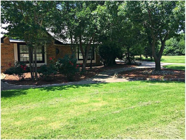 Building Photo - 1355 Boaz Rd