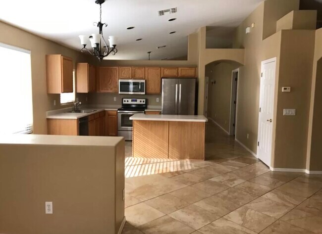 Foto del edificio - 439 W Faith Dawn Ct