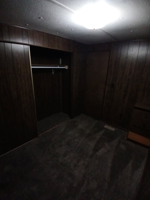 Foto del edificio - 4836 Ellsworth Ln