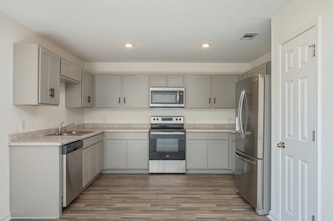 Building Photo - 4378 Jitterbug St