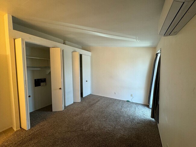 Foto del edificio - 540 Oakdale Ln
