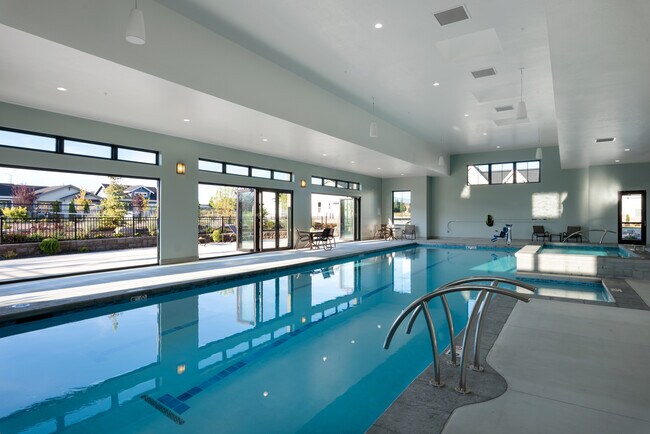 Foto del edificio - 6174 N Channing Ln