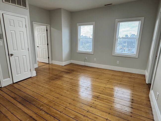 Foto del edificio - 602 Dorchester Ave