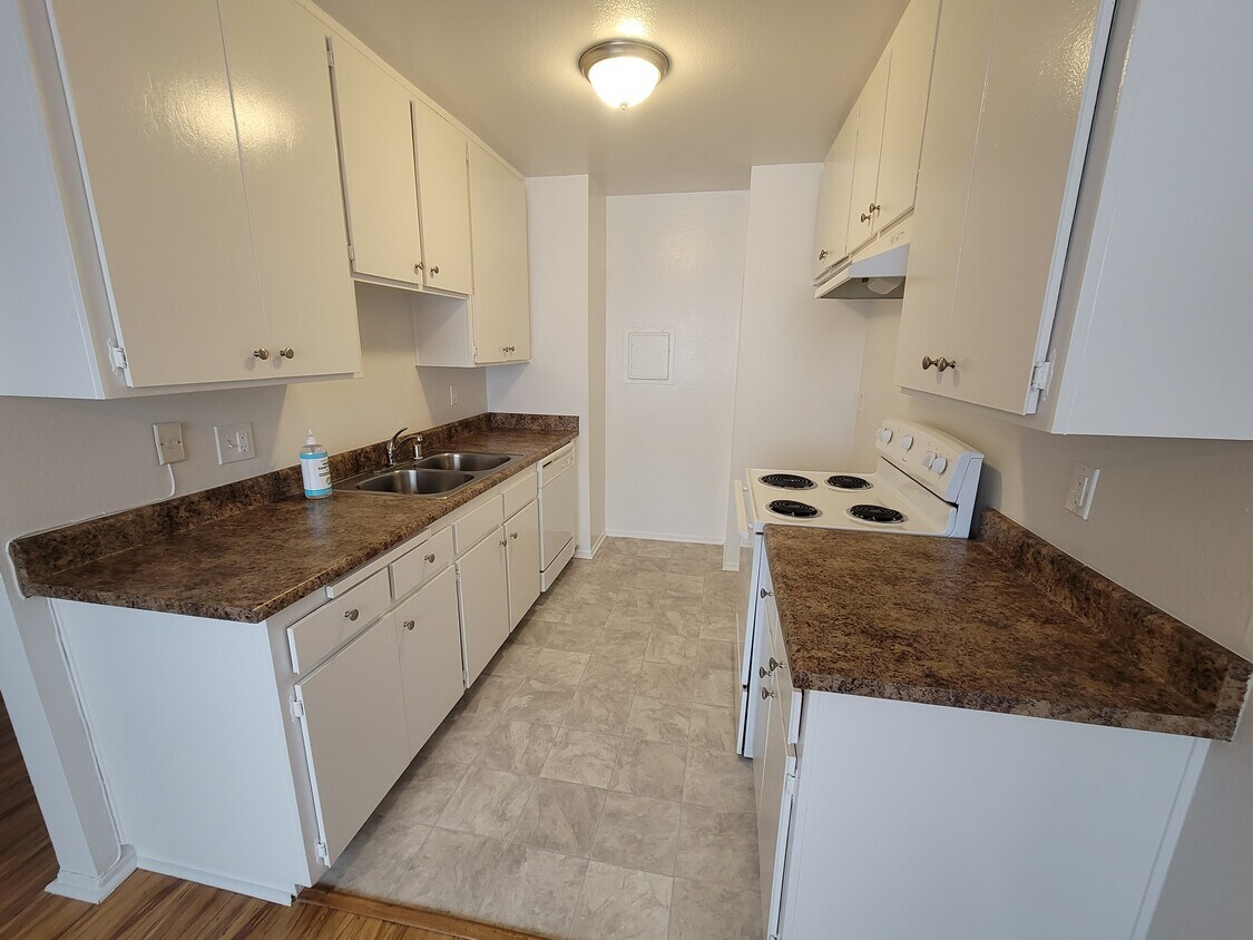 Foto principal - 5303 Yarmouth Ave