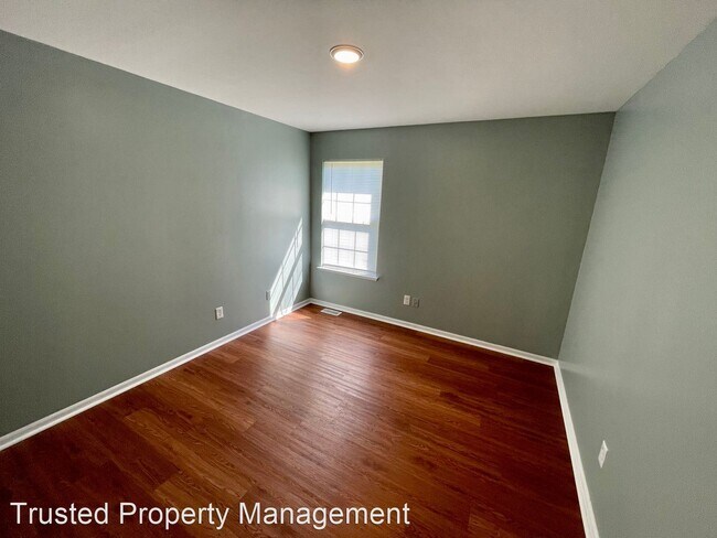 Building Photo - 1 br, 1 bath House - 439 1/2 North Manion ...