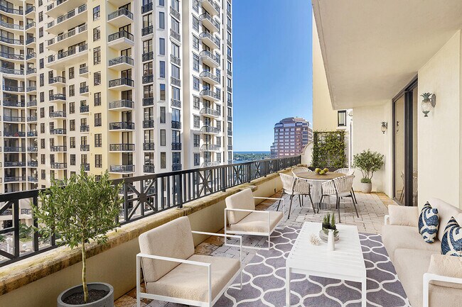 Foto del edificio - 801 S Olive Ave