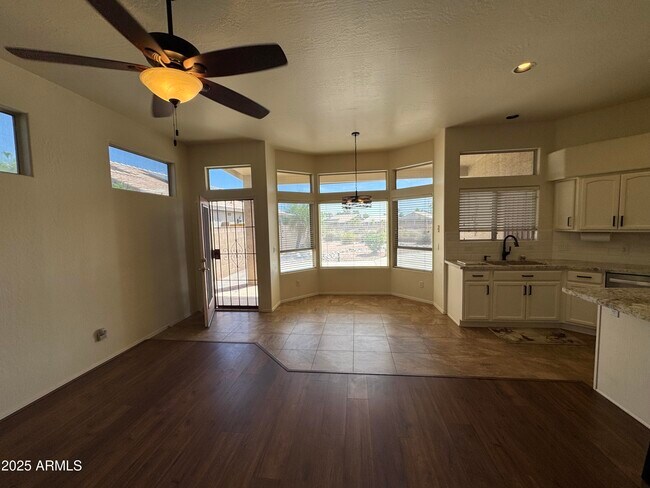 Building Photo - 19231 N Coyote Lakes Pkwy