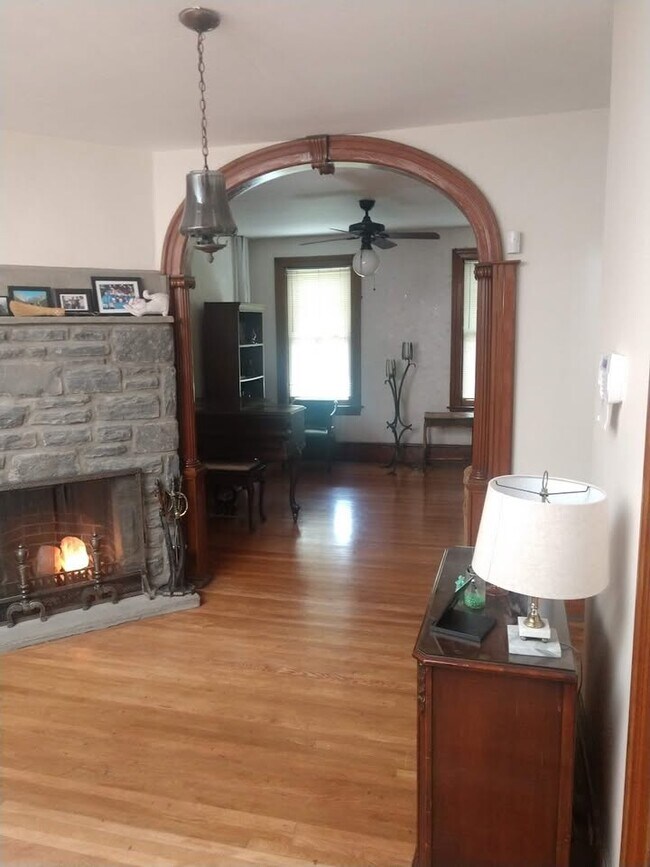 Foto del edificio - 226 N 65th St