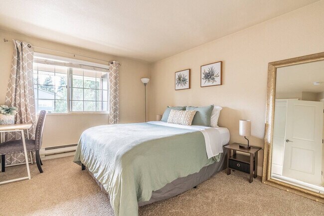 Foto del edificio - 11501 Stone Ave N