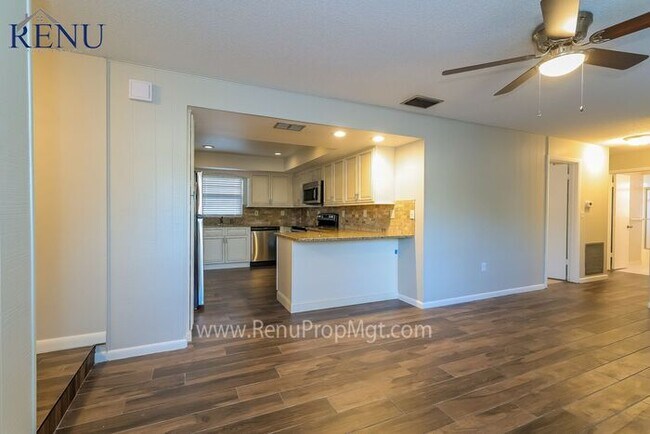 Building Photo - AVAILABLE NOW