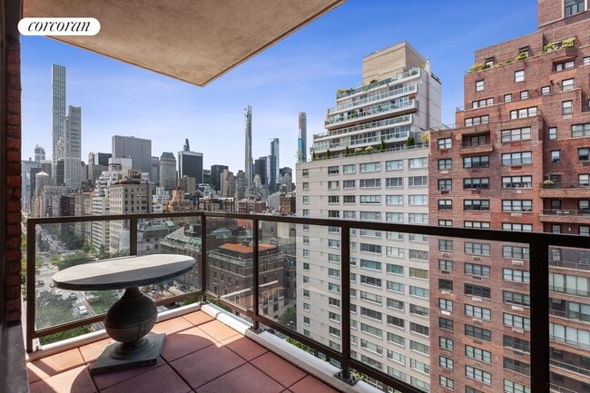 Foto del edificio - 715 Park Ave