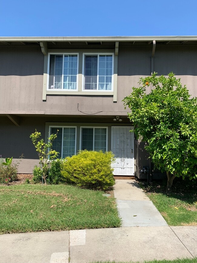 Photo - 2126 Rio Barranca Ct Townhome