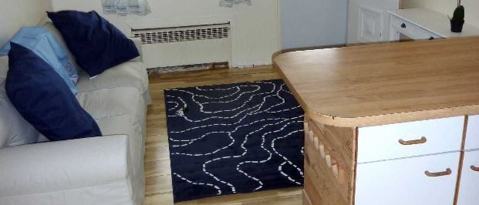 Foto del edificio - 20 Wyoming Ave