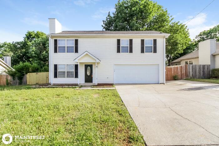 Primary Photo - 713 Alisa Cove, La Vergne, TN 37086