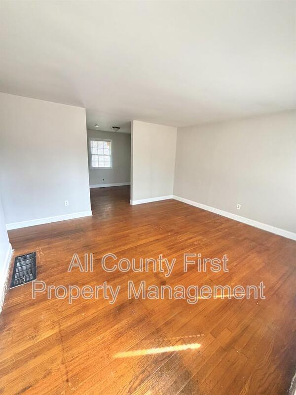 Foto del edificio - 3236 Renault Rd SE