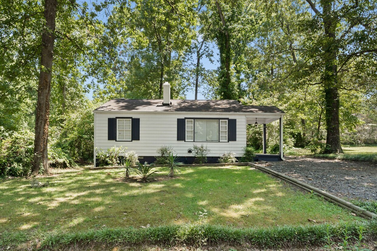 Adorable home in Forest Park!! House Rental in Forest Park, GA