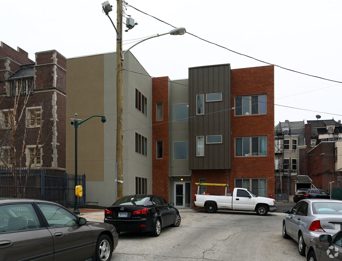 Building Photo - 4030 Irving St