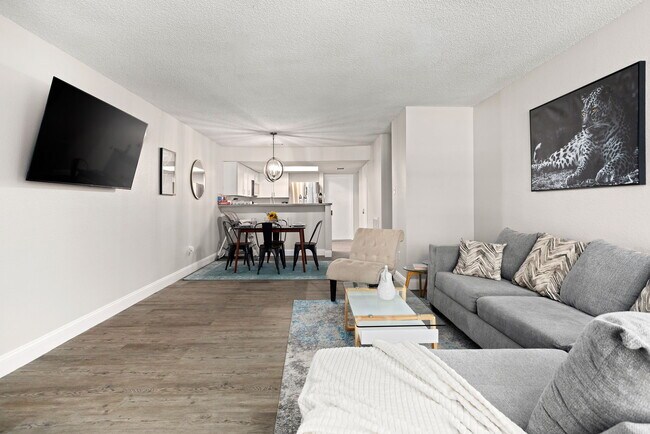 Foto del edificio - 7203 Timbercreek Dr
