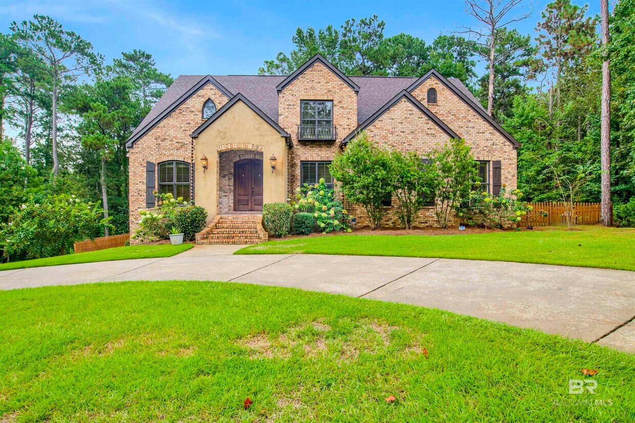 Primary Photo - 7256 Atlanta Cir