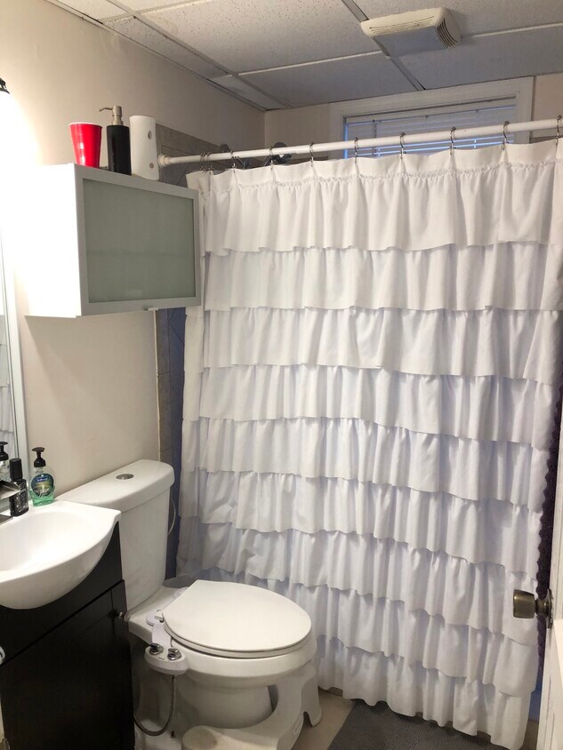 5801 63rd Pl, Riverdale, MD 20737 House Rental in Riverdale, MD