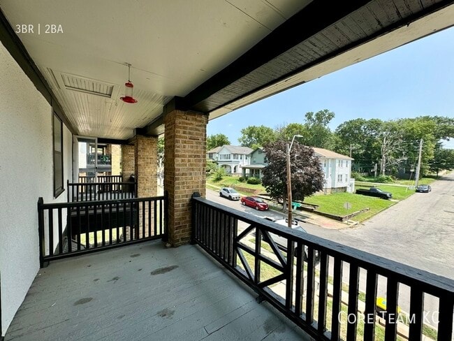 Foto del edificio - 4419 Roanoke Pkwy