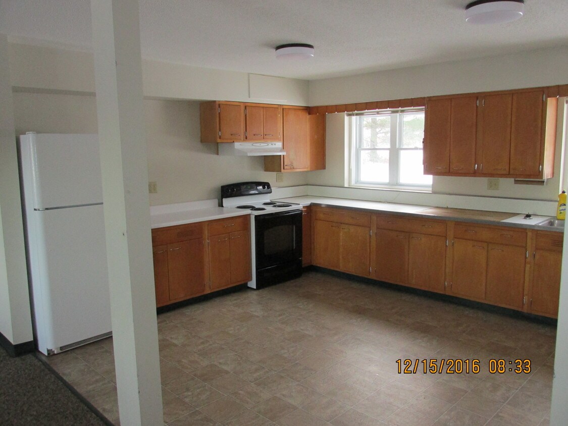 45 Lawrence Ave, Potsdam, NY 13676 Apartments in Potsdam, NY