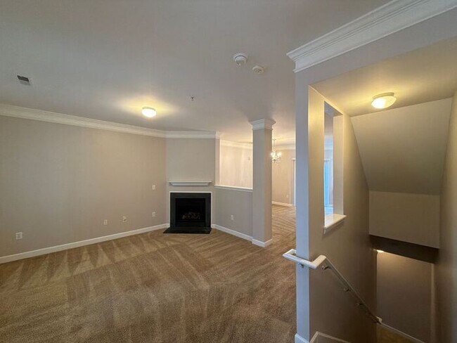 Foto del edificio - T.R. Lawing Realty Property