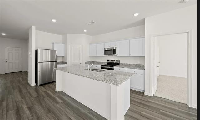 Building Photo - 8269 Muscovy Dr