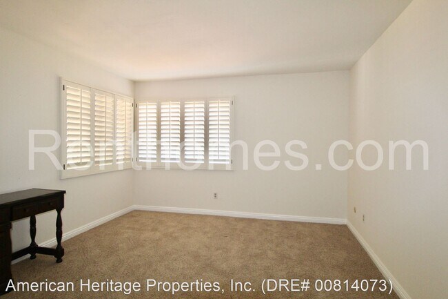 Building Photo - 2 br, 2 bath House - 12817 Camino Emparrado