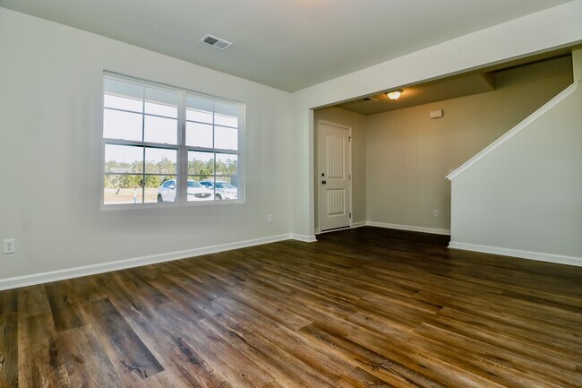 Foto del edificio - 359 Tondee Wy