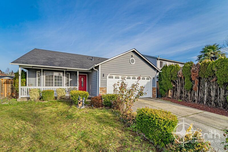 Foto principal - 15408 NE 90th St