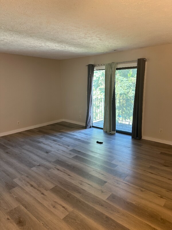 Foto del edificio - 715 S Golfcrest Rd