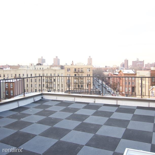 Foto del edificio - 1000 Fulton St
