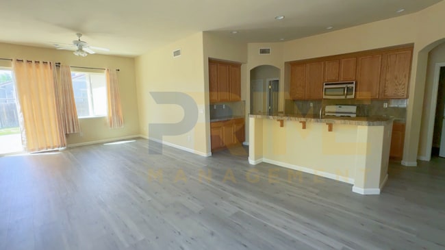 Building Photo - 3777 Caymus Dr