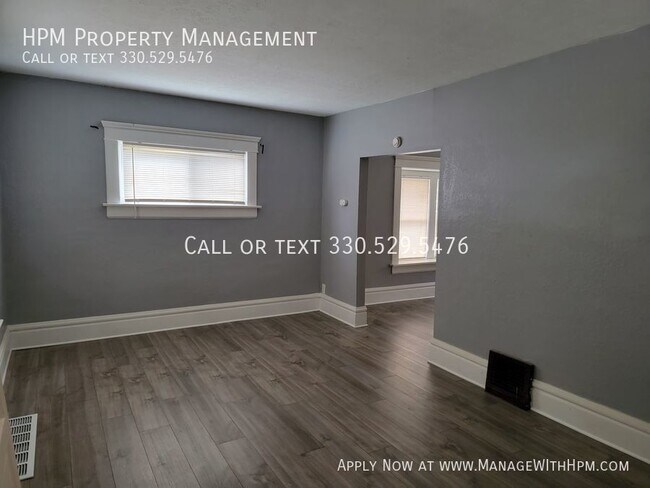 Foto del edificio - Updated 3 bedroom house in Akron