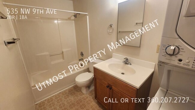 Building Photo - 535 NW 9th Ave