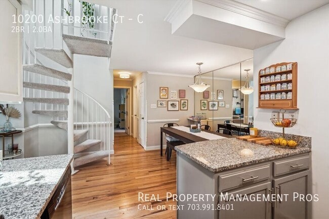 Foto del edificio - 10200 Ashbrooke Ct
