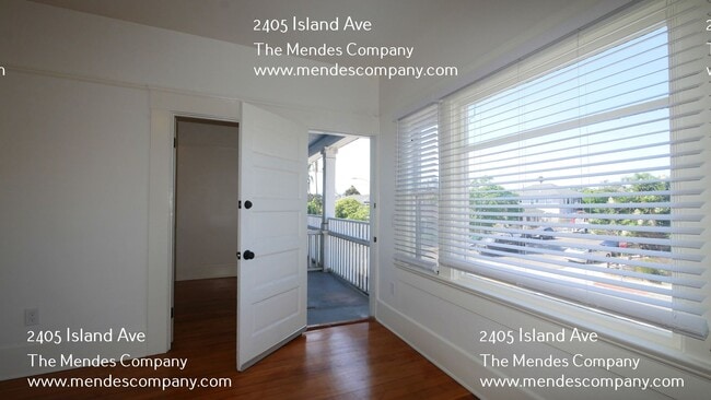 Foto del edificio - 2405 Island Ave