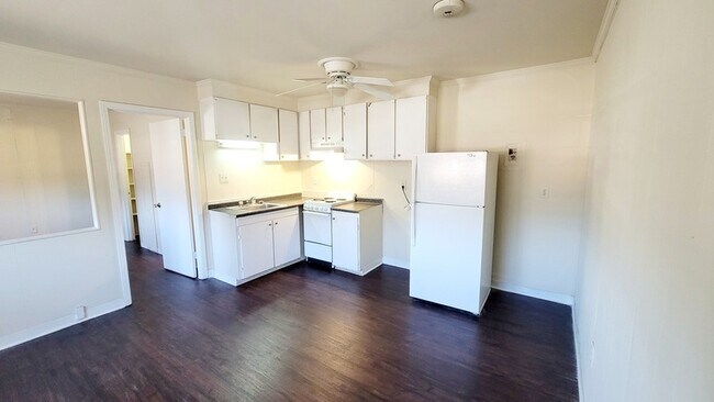 Foto del edificio - 3601 Richmond Hwy N