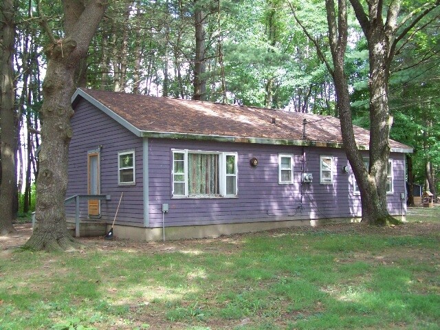 Foto principal - 9516 Dwight Rd