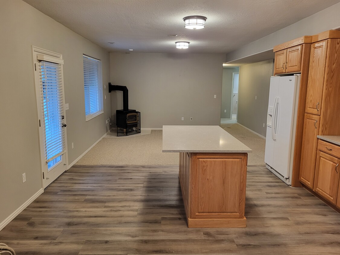 1246 N 100 E Unit Basement, American Fork, UT 84003 Apartments in